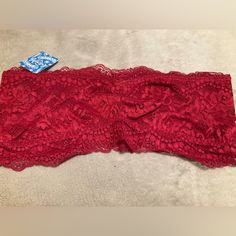 89 Nylon, 11 Elastane. Very Stretchy. Medium Fits 35-36 Bust. Burgundy. B9 Stretch Lace Bandeau Tube Top, Stretch Lace Strapless Tube Top, Strapless Partially Lined Bra For Parties, Lace Bandeau Tube Top With Built-in Bra, Fitted Strapless Bra Partially Lined, Bra-friendly Lace Bandeau Tube Top, Bra Friendly Lace Bandeau Tube Top, Fitted Partially Lined Strapless Bra, Lace Strapless Tube Top Bra Friendly