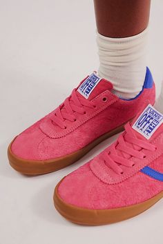 Free People Sneakers, Retro Pink Sneakers For Skateboarding, Retro Vans Skate Shoes With Gum Sole, Vans Retro Skate Shoes With Contrast Sole, Retro Vans Skate Shoes With Contrast Sole, Retro Vans Sneakers With Vulcanized Sole, Vans Sneakers With Gum Sole For Spring, Vans Retro Low-top Skate Shoes, Vintage Vans Low-top Sneakers