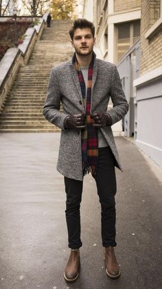 Chelsea Boots Outfit, Mens Winter Fashion, Mens Fall, Mens Casual Outfits, Mens Fashion Trends, Fashion Mode, Winter Fashion Outfits