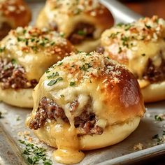 Easy Garlic Parmesan Cheeseburger Bombs in 30 Minutes - Zest Plate Meatball Sandwich Appetizer, Finger Food With Meat, Appetizers With Beef, Food With Meat, Sandwich Appetizer, Meat Buns, Stuffed Buns, Meat Bun, Burger Bites