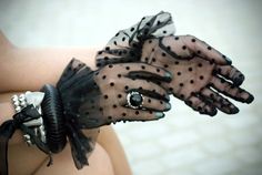 Lovely... Polka Dot Gloves, Sheer Gloves, Goth Clothes, Fashion Gloves, Gloves Fashion, Polka Dot Nails, Lace Gloves