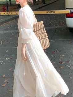 Casual White Dresses, Korean Summer Dress, Uni Fits, Modest Clothes, Sixth Form, Female Clothes, Dress Tutorials, Casual White Dress, Dress Women Elegant