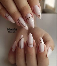 Unghie Sfumate, Gold Nail Designs, White Acrylic Nails, Almond Nails Designs, Nail Designs Glitter