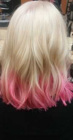 Breakup Hair, Hair Dye Tips, Short White Hair, Hot Pink Hair, Peekaboo Hair, Gorgeous Hair Color, Dyed Hair Inspiration, Pretty Hair Color