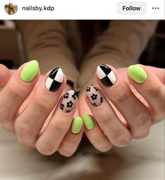 Cute Simple Nails, Cute Gel Nails, Hair Skin Nails, Short Acrylic Nails Designs, Funky Nails, Fancy Nails, Dope Nails, Short Acrylic Nails, Fall Nails