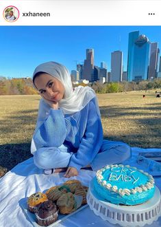 Picnic Outfit Hijab Ideas, Picnic Outfit Hijab, Hijabi Picnic Outfit Aesthetic, Hijabi Picnic Outfit, Hijabi Pastel Outfits, Beach Poses For Hijabis, Instagram Hijabi Picture Ideas, Aesthetic Outfits Hijab, Hijabi Aesthetic Outfits