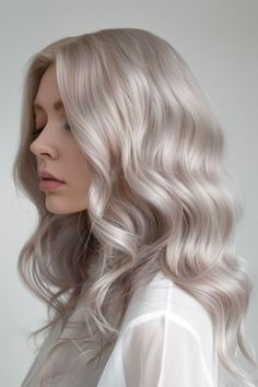 As we venture into 2024, hair color trends are embracing individuality and boldness, offering a palette Sunset Blonde Hair, Blonde Colorful Hair, Blond Color Hair, Pearlescent Hair, 2024 Hair Color, Gorgeous Hair Color, Ash Blonde Hair, Hair Makeover, Trending Hairstyles