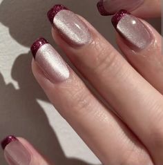 Elegant Holiday Nails, Nail Art Nude, Soul Therapy, Art Deco Nails, Hippie Nails, Glittery Nails, Foundation Application, Pretty Nail Art Designs, Cat Eye Nails