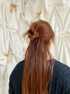 Asian Braids Hairstyles, Ginger Hair Asian, Asian Copper Hair, Copper Hair Asian, Asian Braids, Traditional Asian Hairstyles, Ashley Poston, Asian Hairstyle, Bun Braids