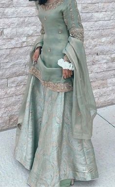 Desi Dress, Desi Wear, Gaun Fashion, Desi Fashion Casual, Pakistani Fancy Dresses, Pakistani Dresses Casual, Pakistani Fashion Party Wear, Beautiful Pakistani Dresses, Desi Clothes