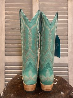 Lane Boots, Women's Smoldering Ruby Lexington Cowgirl Boots, LB0488E - Lane Boots Women's Smoldering Ruby Lexington Cowgirl Boots LB0488E Cowgirl Boots For Women, Turquoise Cowgirl, Lane Boots, Western Store, Starburst Pattern, Cowgirl Boot, The Lane, Cowgirl Western, Western Hats