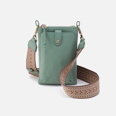 Cass Phone Crossbody In Pebbled Leather - Ivy Iphone Gadgets, Bags Patterns, Cooler Lunch Bag, Wedge Flip Flops, Leather Projects, Handbag Straps, Religious Jewelry, Phone Bag, Sewing Inspiration