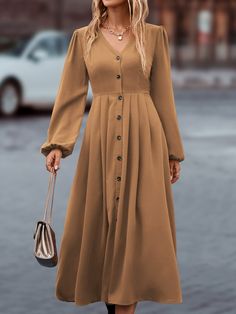 Bishop Sleeve Dress, A Line Long Dress, Long Dresses Elegant, Lantern Sleeve Dress, Elegant Fall, Autumn Dress, High Fashion Street Style, Outfit Casual, Types Of Skirts