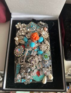 Vintage jeweled belt buckle made with vintage jewelry.Each a unique design including Swarovski crystals, vintage jewel parts and much more. A great look for any outfit. The perfect special gift for someone who has everything.  Will do other made to order custom shapes and sizes upon request . Each is a work of art, handmade with care and special attention to detail . Jeweled Belts, Suspender Belt, Vintage Jewels, Art Handmade, Belt Buckle, Suspenders, Special Gift, Belt Buckles, Special Gifts