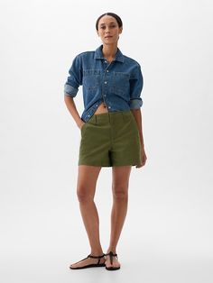 5" Mid Rise Downtown Khaki Shorts Wool Jackets Women, Baggy Hoodie, Utility Shorts, Embroidery Hoodie, Shorts Outfit, Twill Weave, Style Hoodie, Khaki Shorts, Khaki Green