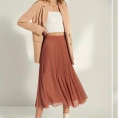 Aritzia Wilfred Twirl Midi Skirt Pumpkin Skirt, Aritzia Skirt, Twirl Skirt, Clothing Staples, Skirt Pleated, 2020 Fashion, Aritzia Wilfred, Polka Dress