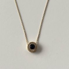 Round Diamond Gold Chain Necklace Brand New Classic Black Necklace With Round Pendant, Classic Black Necklaces With Round Pendant, Black Round Necklace For Evening, Classic Black Round Pendant Necklace, Black Round Necklaces For Evening, Black Adjustable Necklaces With Delicate Chain, Black Jewelry With Delicate Round Chain, Classic Black Jewelry With Clavicle Chain, Black Jewelry With Delicate Chain