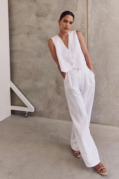 BANKS WHITE LINEN VEST | Dissh Cotton Casual Pants, Linen Vest, Jeans Overall, White Linen Pants, Winter Pants, Jeans Cargo, Maxi Robes, Linen Set, Short Mini Dress