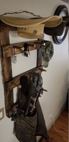 Western Hat Rack, Cowboy Hat Holder, Hat And Coat Rack, Diy Hat Rack, Cowboy Hat Rack, Gear Room, Western Bedroom Decor, Ranch House Decor, Diy Cabin