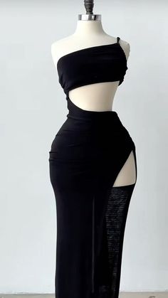 Demure Outfit, Stylish Summer Outfits, Backless Prom Dresses, Alternative Outfits, Baddie Outfits Casual, Cute Simple Outfits, Lookbook Outfits, Fancy Dresses