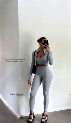 Modest Gym Outfit, Running Outfits, Outfits Trending, Trending On Pinterest