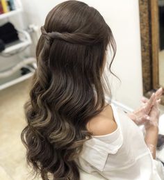 Bridemaids Hairstyles, Formal Hairstyles For Long Hair, Simple Prom Hair, Quince Hairstyles, Peinados Fáciles Para Cabello Corto, Half Updo, Wedding Hair Down, Haircuts Straight Hair