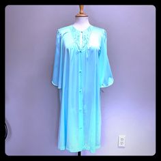 Cute Nightgown With Original Tags 39” Long Blue Nightgown For Spring Loungewear, Spring Blue Nightgown For Bedtime, Vintage Light Blue Nightgown For Spring, Vintage Blue Dress For Sleepover, Light Blue Spring Sleepwear, Vintage Blue Sleepwear For Pajama Party, Vintage Blue Nightgown For Bedtime, Blue Robe For Spring Daywear, Vintage Blue Nightgown For Hospital