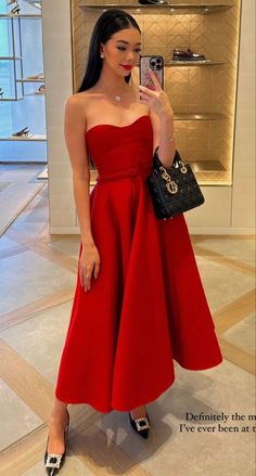 Dress Trending, Long Ball Gown, Classy Prom Dresses, Grooming Tips, Tube Dress, Dress Party, Classy Dress