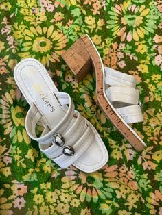 Vintage 60s 70s white vinyl cork platform sandals,1960s 1970s Corkers platform sandal, cork sole size 8 sandals, retro white vinyl platforms White vinyl Cork platform sandals! three crossover straps with two silver buckles All man made materials  Made in Taiwan  Selling as found. Vinyl has some marks and scratches but is in overall great condition.  Minor wear on soles, I do not think these were worn much.  you can see the glue on inside of straps and in some places around cork where it is darke White Retro Heels For Summer, Vintage White Sandals For Spring, White Retro Summer Heels, Vintage Platform Sandals For Beach, Vintage White Open Toe Sandals, Retro White Open Toe Heels, Vintage White Platform Heels, Vintage White Open Toe Heels, White Platform Slip-on Sandals