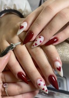 Red And White Almond Nails, Pretty Almond Nails, White Gel Nails, Wow Nails, Girly Acrylic Nails, Basic Nails, Glow Nails, Blush Nails, Classic Nails