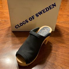 Cape Clogs Sweden Alder Wood Black & Tan Flicka Leather Clog Woman’s Eu Size 35 Luxe Leather Upper Alder Wood Footbed Chunky Heel 2.5” Heel Chunky Heel Staple Construction Made In Sweden New In The Box Smoke & Pet Free Home Shipping Daily: Monday - Friday Bundle Your Likes For A Private Offer Please Ask Questions Black Clogs With Wooden Wedge Heel, Black Clogs With Wooden Heel And Medium Width, Black Open Toe Clogs Medium Width, Steve Madden Mules, Vintage Clogs, Black Clogs, Leather Clog, Black Leather Mules, Clogs Style