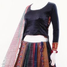 Beautiful Indian Lehengha Set - Comes With Skirt/Blouse And Dupatta Skirt Blouse, Indian Blouse, Indian Dress, Skirt And Blouse, Indian Dresses, Limited Time, Skirt, Black, Color