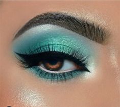 Teal Eye Makeup Looks, Aqua Eye Makeup, Tourquise Eye Makeup, Simple Turquoise Makeup Looks, Torquise Makeup Looks, Turquoise Eyeshadow Looks, Aqua Eyeshadow Looks, Turquoise Makeup Looks