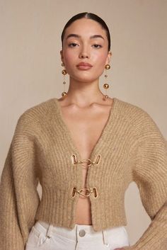 Brushed Brass Hardware, Cult Gaia, Outfit Look, Puffed Sleeves, Fashion Mode, Looks Style, Brushed Brass, Look Fashion, Autumn Winter Fashion