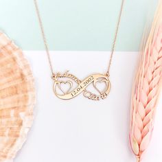 Infinity Name Necklace, Couples Name Necklace, Custom Necklace With Name, Name Plate Necklace, Personalized Jewelry Gold, Gifts For Women 🔎 Material: in 925 sterling silver and 14k solid gold ⛓️📏 Chain length: 17.7 inches (45cm), 19.6 inches (50cm), 21,6 inches (55cm) ⛓️ Chain Style: Cable 🎨 Color: rose, silver, gold 🔖 You can choose your preferences from the options ✈️ Ships in 48 hours 🎁 We send it in a wonderful presentation in a wood gift box, certificate, wiping cloth, cute carrying ca Infinity Necklace For Valentine's Day Personalized Gift, Personalized Infinity Necklace For Mother's Day, Valentine's Day Infinity Necklace Engraved, Infinity Necklace With Lobster Clasp As Gift, Gold Infinity Necklace For Birthday, Personalized Gold Jewelry, Necklace With Name, Name Plate Necklace, Schmuck Gold