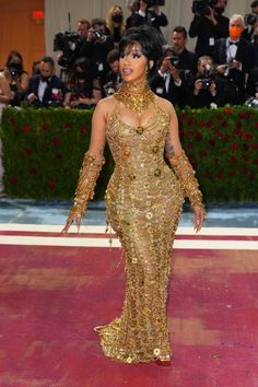 Met Gala Outfits, Met Gala Dresses, Beautiful Photoshoot Ideas, Gala Fashion, High Fashion Dresses, Celebrities Before And After, Gala Dresses, Doja Cat