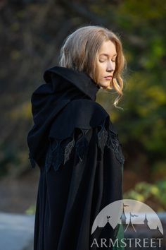 Medieval Female Chaperon with Embroided Leaves "Autumn Princess" for sale. Available in: black wool :: by medieval store ArmStreet Embroided Leaves, Medieval Female, Autumn Princess, Medieval Hats, Embroidered Leaves, Leaves Autumn, Howling Wolf, Medieval Costume, Barbie Movie