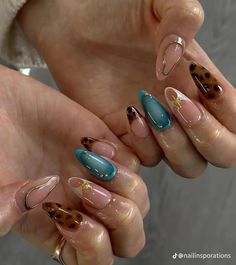 Unghie Sfumate, Colorful Nail, Easy Nails, Smink Inspiration, Y2k Nails, Fake Nails With Glue, Makijaż Smokey Eye, Stick On Nails