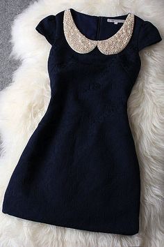 Dark Blue Dress, A Dress, Gorgeous Dresses, Passion For Fashion, Pretty Dresses, Cute Dresses, Bermuda Shorts, Dress To Impress