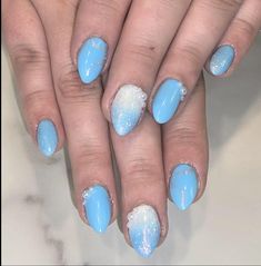 By AngieJoyNails #nails #nailart #fashion #bubble #gelnails #glitternails #manicure #selfcare Bubble Nail Art, Bubble Nails, Bubbles