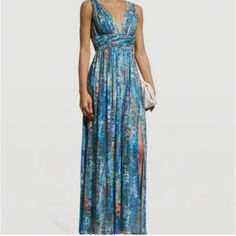 New With Tags On! Didn’t End Up Wearing To The Wedding I Had Planned To Wear This To. Gorgeous Colours And Cut! Printed Chiffon Dress, Cold Shoulder Gown, Sleeveless Chiffon Dress, Evening Dress Collection, Print Chiffon Dress, Lace Formal Dress, Aidan Mattox, Feminine Women, Floor Length Gown