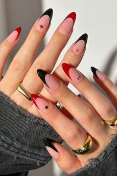 Short Nails Witchy, Vegas Inspired Nails, Mafia Nails, Vegas Nail Art, Vegas Nails, Witchy Nails, Nails Yellow, French Tip Nail Designs