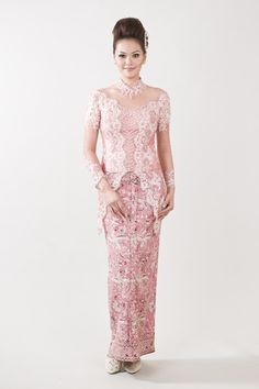 Kebaya Wedding Dress On sale.Visit: www.jayakebaya.com Modern Kebaya Wedding, Kebaya Wedding Dress, Kebaya Simple, Modern Bridal Gowns