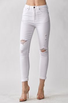 Everyone should own a pair of white pants with a good stretch. This versatile piece will let you dress up with a blouse and dress down with a band tee and some badass boots. We say wear them year round! Size + Fit 92% Cotton, 6% Polyester, 2% Spandex Rise: 11", Inseam: 28.5" (taken from size 26) Stretchy, we recommend sizing down one size Good Stretches, White Pants, Band Tees, Dressed Down, White Jeans, Capri Pants, Dress Up, Spandex, Band