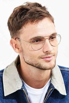 Boys Eyebrows, Beard Styles Shape, Stylish Glasses For Men, Black Men Beard Styles, Mens Eye Glasses, Beard Styles Short, Black Men Beards, Mens Glasses Fashion, Glasses Trends