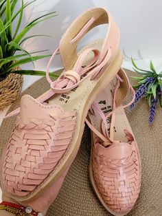 Beautiful Mexican Huarache handmade by artisans in Jalisco, Mexico Closed toe, braided style and Lace-up   Comes in closed sizes, no half numbers, shoes will mold to feet within use Mexican Shoes, Boho Witch, Mexican Sandals, Witch Outfit, Closed Toe Shoes, Handcrafted Leather, Toe Shoes, Rio Grande, Women Lace