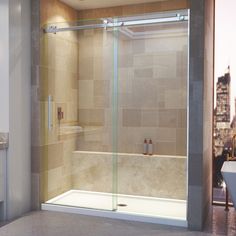 a bathroom with a bathtub, sink and toilet in the middle of the room