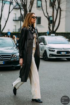 STYLE DU MONDE| Street Style Street Fashion Photos Milan Street Style, New Street Style, Plunge Dress, Milan Fashion Week