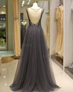 Buy gorgeous beading deep v-neck evening dress with grey tulle skirt online at JJsprom.com Unique Prom Dresses 2020, Train Luxury, Unique Prom Dress, Grey Tulle Skirt, Winter Formal Dress, Mardi Gras Ball, To Whatever End, Grey Prom Dress, Dresses Graduation