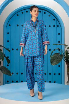 Bonanza Satrangi Rsr222p05 Blue Eid Prints 2022 Light Blue Printed Long Sleeve Set, Blue Cotton Workwear Sets, Casual Blue Lawn Suit For Summer, Festive Blue Digital Print Sets, Unstitched Blue Lawn Suit For Summer, Blue Printed Unstitched Sets, Casual Blue Cotton Lawn Suit, Festive Blue Floral Print Sets, Blue Summer Workwear Sets